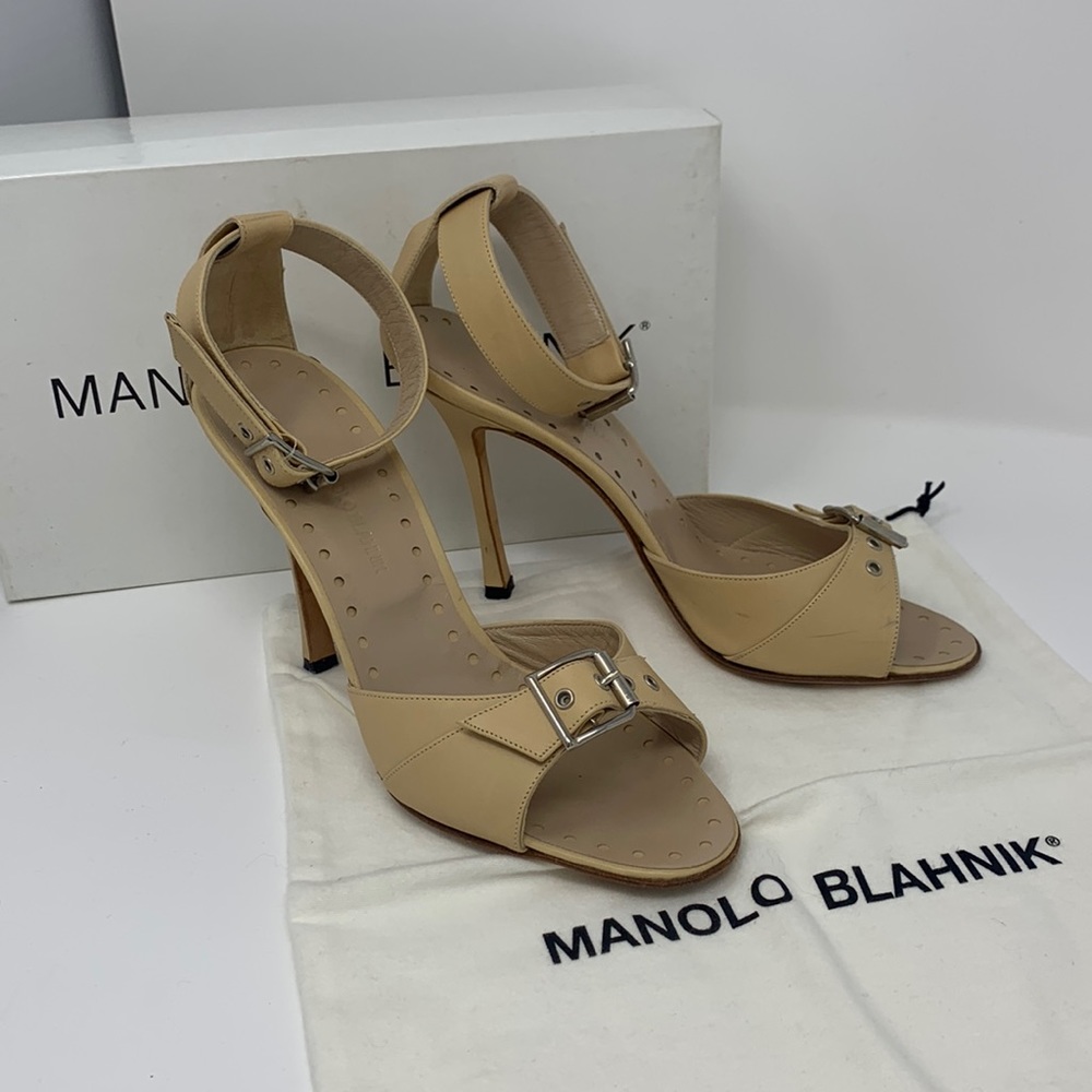 Manolo Blahnik sandals. Size 38.
